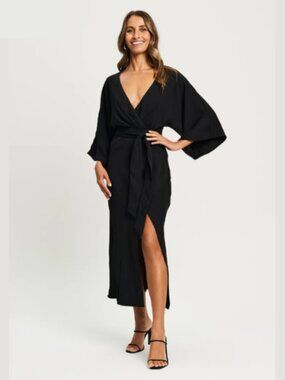 Tussah V-neck Midi Dress - Black - BNWT